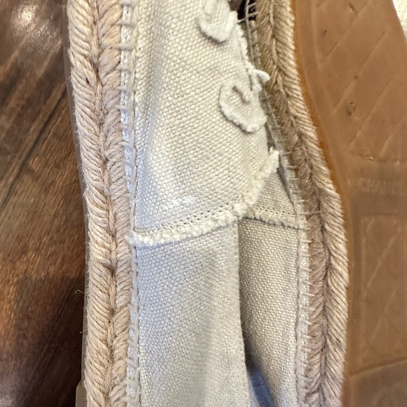 Chanel cream espadrilles size 40 - Picture 8 of 16